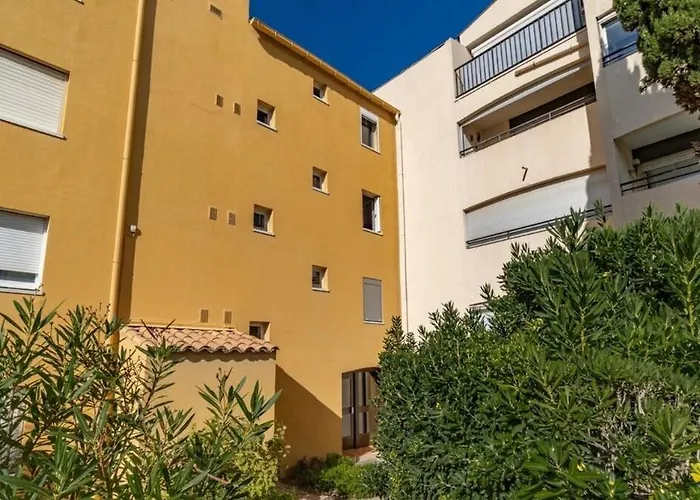 Evasion Marine, Idealement Situe * Agde